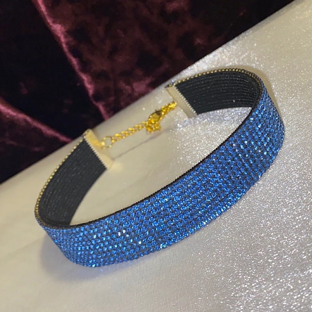 Crystarella Choker 💙